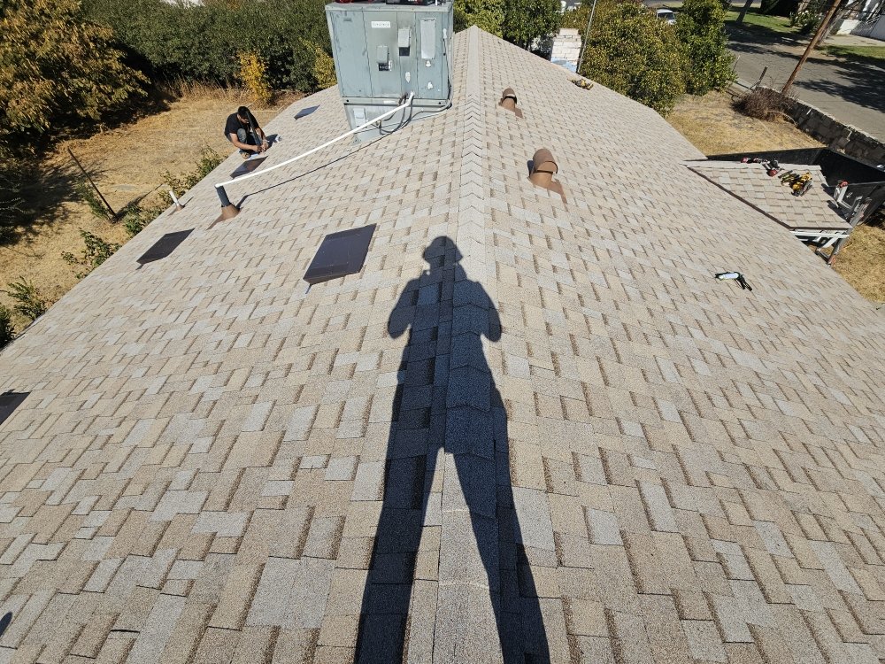 Slide of The Valle Roofing