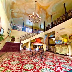 Casa De Flores - Front Lobby