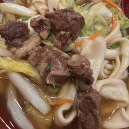 Hot Spicy Oil on Braised Beef Noodles / 油泼香辣牛肉面 Hot Spicy Oil on Braised Beef Noodles / 油泼香辣牛肉面
