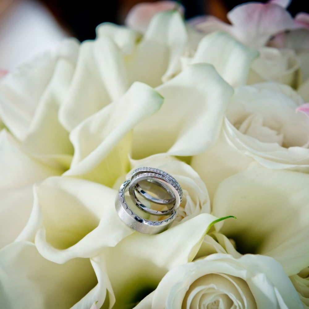 Sanimar Decor Studio - Bridal bouquet - Party Supplies Near Me - Northbrook, Illinois Sanimar Decor Studio - Bridal bouquet - Party Supplies Near Me - Northbrook, Illinois