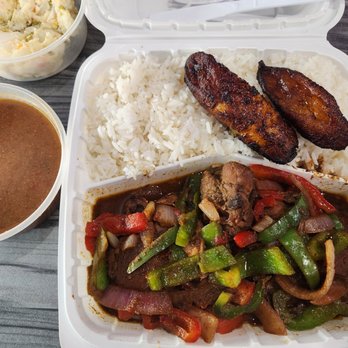 El Bacano - Santana's Chicken: pollo guisado with white rice, red beans, plantains, and salad - Dominican Near Me - North Hollywood, California El Bacano - Santana's Chicken: pollo guisado with white rice, red beans, plantains, and salad - Dominican Near Me - North Hollywood, California