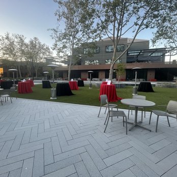 Handheld Catering and Events - Caterers Near Me Handheld Catering and Events - Caterers Near Me