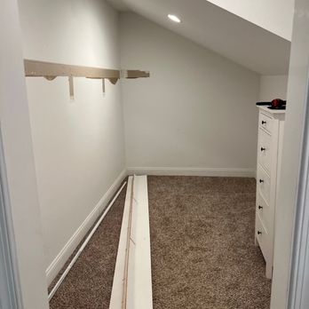 Closet America - Closet before... - General Contractors Near Me - Landover, Maryland