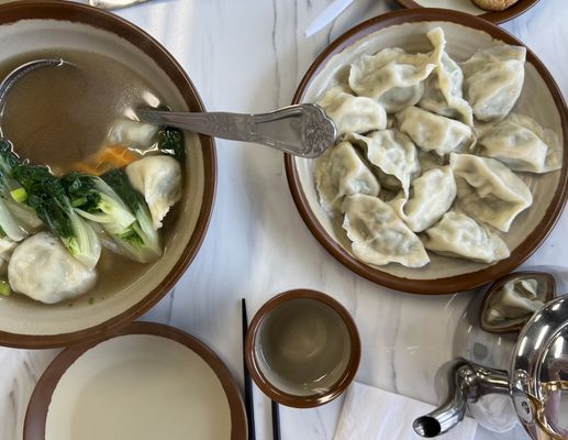 Lion Kitchen by null
