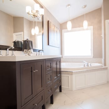 Donchris Designs - a bathroom with a large tub - General Contractors Near Me Donchris Designs - a bathroom with a large tub - General Contractors Near Me