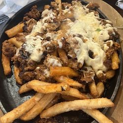 Los Tres Hermanos - Chorizo fries!