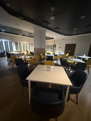 Comfort Suites Maingate East by null