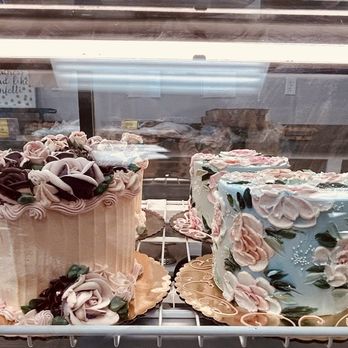 The Pastry Garden - Bakeries Near Me - Poughkeepsie, New York