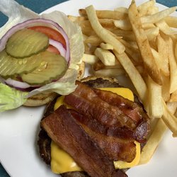 Mom’s Cafe - Bacon cheeseburger! Very good.