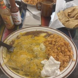 Green Enchiladas with beans and rice