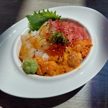 Yume Sushi - Sushi Bars Near Me - Arlington, Virginia Yume Sushi - Sushi Bars Near Me - Arlington, Virginia