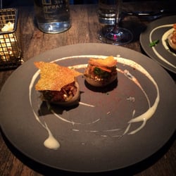 Smörgåstårteriet - Veal brisket in a baked onion