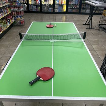 Friendly Rio Market - Ping Pong Table - Convenience Stores Near Me - Austin, Texas