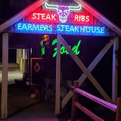 Farmers Tavern - Outside sign