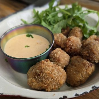Makars Gourmet Mash Bar - Homegrown Lion's Mane Bites Starter - Scottish Near Me - Old Town, EDH Makars Gourmet Mash Bar - Homegrown Lion's Mane Bites Starter - Scottish Near Me - Old Town, EDH