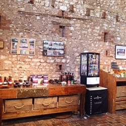 Bremerton Wines - Local produce tasting bench