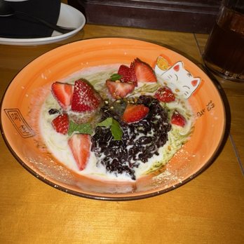 Mott St - Asian Fusion Near Me - Chicago, Illinois