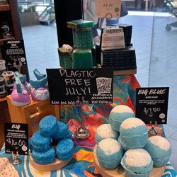 Lush Handmade Cosmetics Valencia