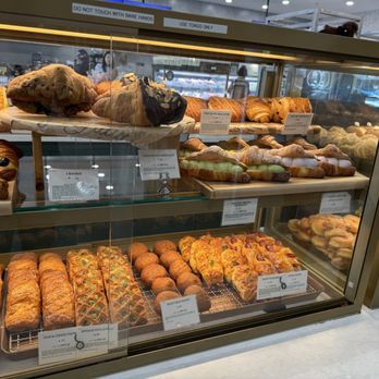 Tous Les Jours - Bakeries Near Me - Las Vegas, Nevada