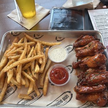 The Smoking Gun - maple siracha wings - American Near Me - San Diego, California The Smoking Gun - maple siracha wings - American Near Me - San Diego, California