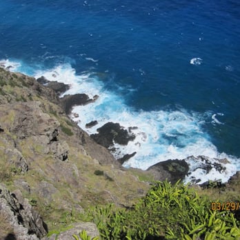 Makapu'u Point Lighthouse Trail - Hiking Near Me - Honolulu, Hawaii Makapu'u Point Lighthouse Trail - Hiking Near Me - Honolulu, Hawaii