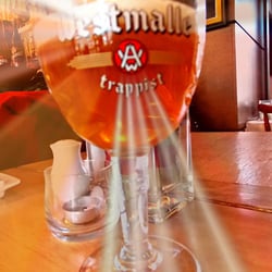 De Herberg Cafe and B&B - The beer sparkles at De Herberg!