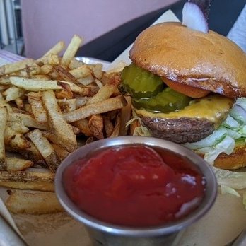 Pub 1922 - Pub burger - New American Near Me - Sahuarita, Arizona Pub 1922 - Pub burger - New American Near Me - Sahuarita, Arizona