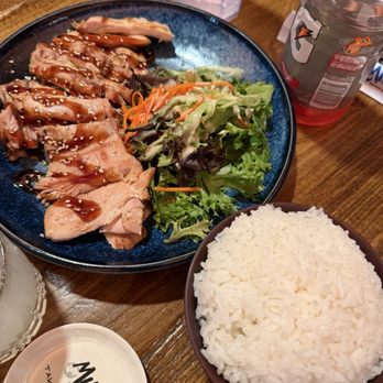 Mikuni - Sesame Chicken Appetizer - Japanese Near Me - Concord, California