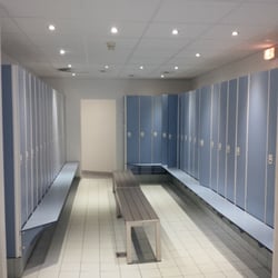 Squash 2000 - Paramount Fitness - Umkleidebereiche