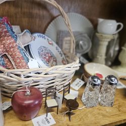 Mustard Seed Home Decor & More