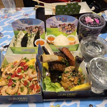 One Piece Cafe - Zoro onigiri Sanji seafood fried rice Luffy meat platter Robin flower flower drink - Themed Cafes Near Me - Las Vegas, Nevada One Piece Cafe - Zoro onigiri Sanji seafood fried rice Luffy meat platter Robin flower flower drink - Themed Cafes Near Me - Las Vegas, Nevada