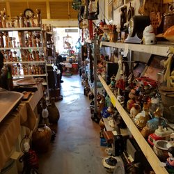 Local Antiques And Stuff - Lots of cool stuff