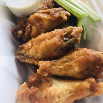 Fire Engine Pizza Company - Wings - Pizza Near Me - Bridgeport, Connecticut