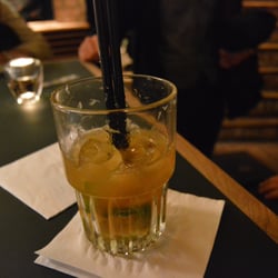 Kaffee Kirsche - Cold brew im capi.klingt komisch,schmeckte aber toll.