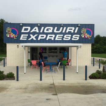 Daiquiri Express - the front of the store - Drive-Thru Bars Near Me - Longview, Texas Daiquiri Express - the front of the store - Drive-Thru Bars Near Me - Longview, Texas