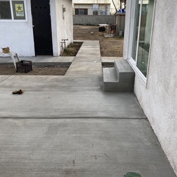 Ruiz Concrete and Pavers - Masonry/Concrete Near Me - Oxnard, California
