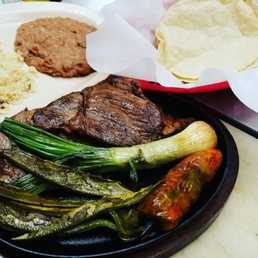 Carne Asada Plato