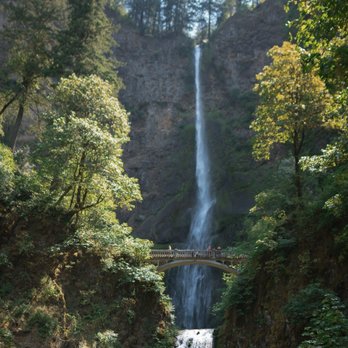 Multnomah Falls - Hiking Near Me - Bridal Veil, Oregon Multnomah Falls - Hiking Near Me - Bridal Veil, Oregon