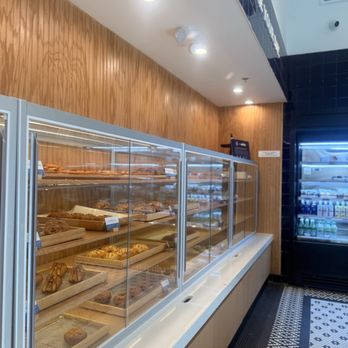 Paris Baguette - Pastries - Bakeries Near Me - Anaheim, California Paris Baguette - Pastries - Bakeries Near Me - Anaheim, California