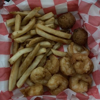 Bubba's shrimp shack - Fried shrimp basket - Seafood Near Me - Grafton, Virginia