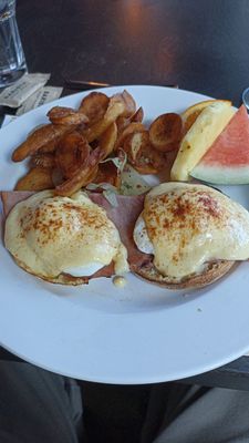 Eggspectation - Maisonneuve by null