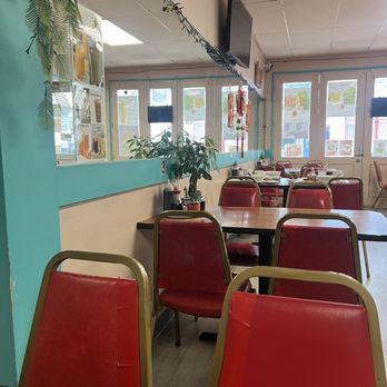 Kim’s An Vietnamese Cuisine - Wonderful air conditioning, lots of space for lots of people plus it's bright, and very clean! - Vietnamese Near Me - Honolulu, Hawaii Kim’s An Vietnamese Cuisine - Wonderful air conditioning, lots of space for lots of people plus it's bright, and very clean! - Vietnamese Near Me - Honolulu, Hawaii