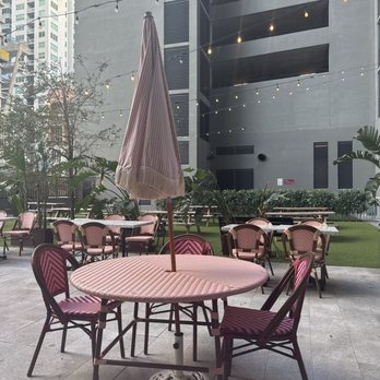 Bobe Kitchen & Bakery - Patio - Bakeries Near Me - Miami, Florida