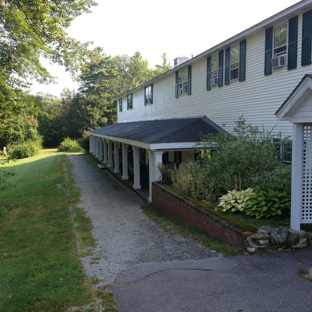 Woodbound Inn - Hotels Near Me - Rindge, New Hampshire