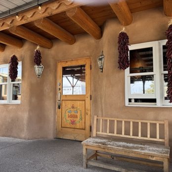 La Choza Restaurant - Sweet welcoming front entry - New Mexican Cuisine Near Me - Santa Fe, New Mexico