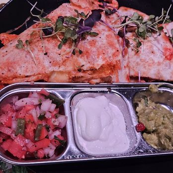 El Nacho's Tequila Cantina - Chicken Quesadilla - New Mexican Cuisine Near Me - Elizabeth, New Jersey El Nacho's Tequila Cantina - Chicken Quesadilla - New Mexican Cuisine Near Me - Elizabeth, New Jersey