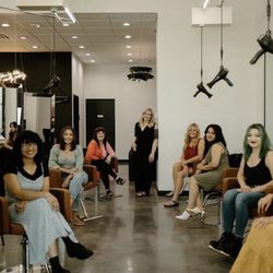 Voss Salon - Salon Bellus team