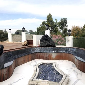 Aztec Line Pools & SPA - a view of a hot tub - General Contractors Near Me Aztec Line Pools & SPA - a view of a hot tub - General Contractors Near Me