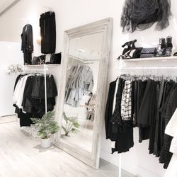 Zie Boutique - BLACK & WHITE