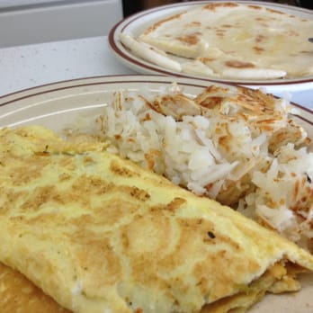 Sandra's Place - Chile and cheese omelet with home fries and flour tortilla - Breakfast & Brunch Near Me - Gallup, New Mexico